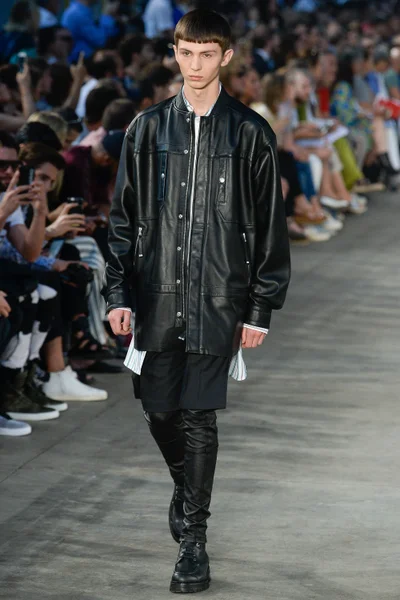 Look 21